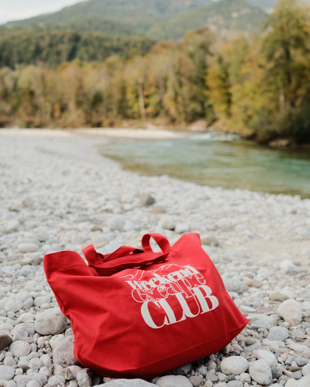 LFP Weekend Escape Club Bag - Red